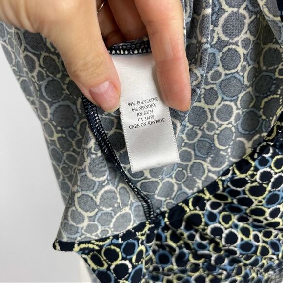 BCBGMAXAZRIA ruffle V Neck Midi Dress - Picture 11 of 12